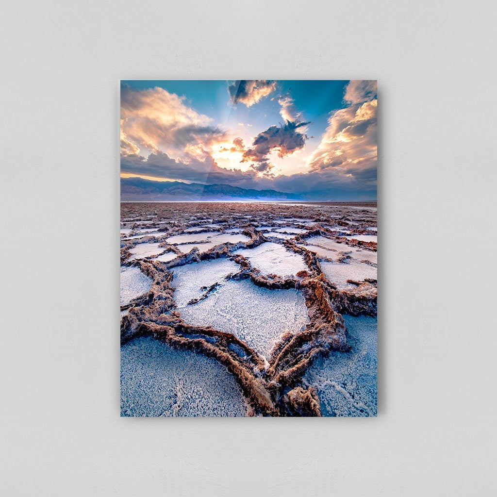 A Crackling Basin Metal Print / 16X20